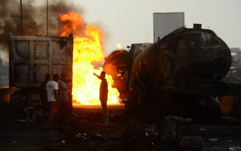 Petrol Tanker Reportedly Catches Fire In Delta Petrol Tanker Reportedly Catches Fire In Delta