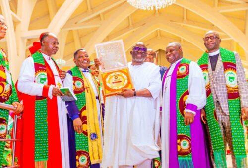 Gov Oborevwori Urges Ethical Leadership In Politics, Receives CAN Award