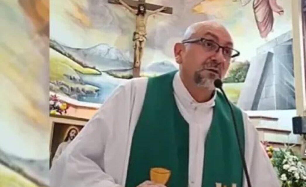 Priest Dies After Wooden Cross Falls On Him During Mass In Ecuador