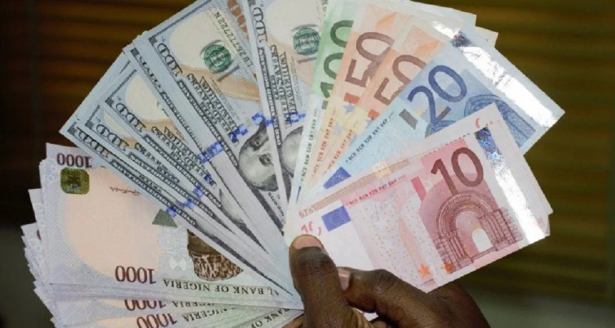 Naira settles at N1,778/£ as British Pound advances against US dollar