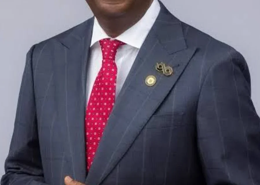 Hamzat, Others Commend Benson’s Empowerment Initiatives In Ikorodu