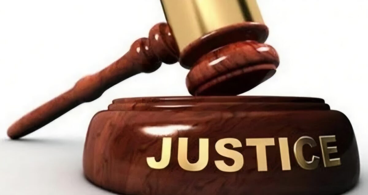 Judge Fixes December 1 For Hearing Of Defendant’s Application