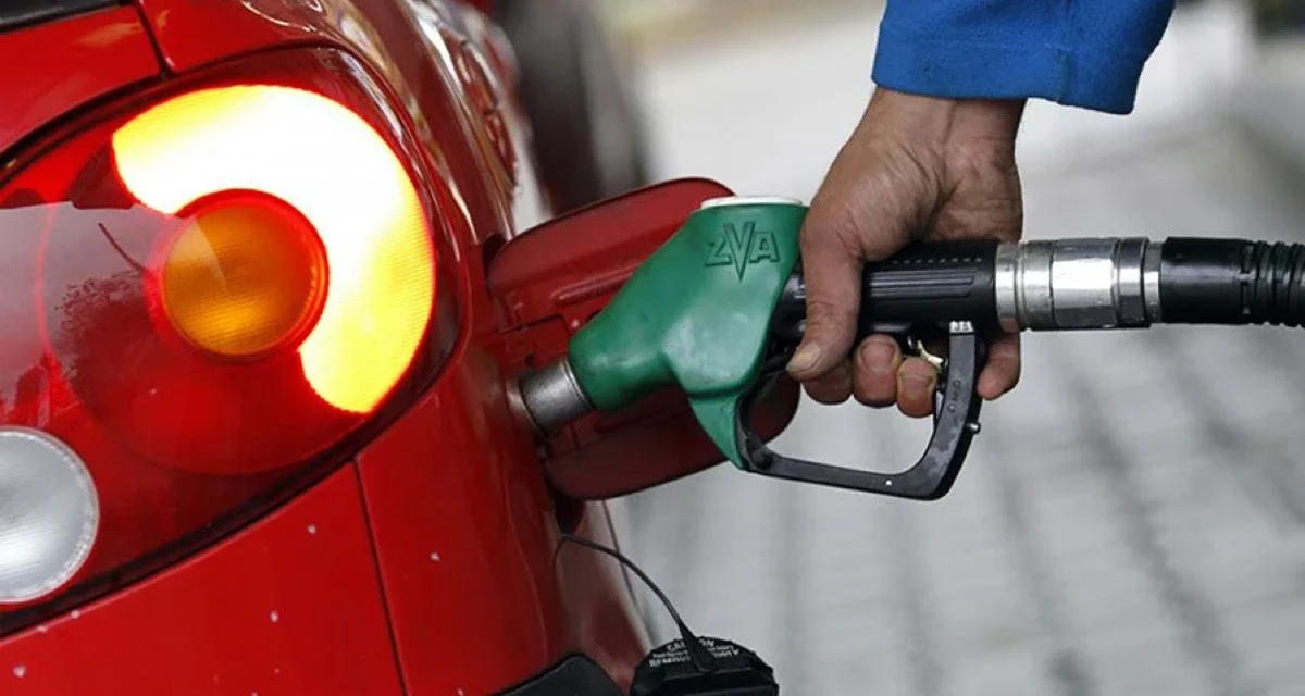 Petrol price war makes Nigerian motorists abandon brand loyalty, marketers say