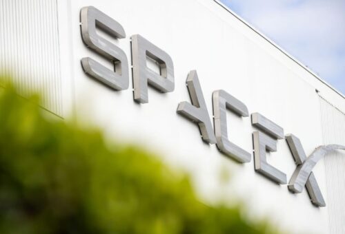 SpaceX Stock Rises as Morgan Stanley Backs 0 Target